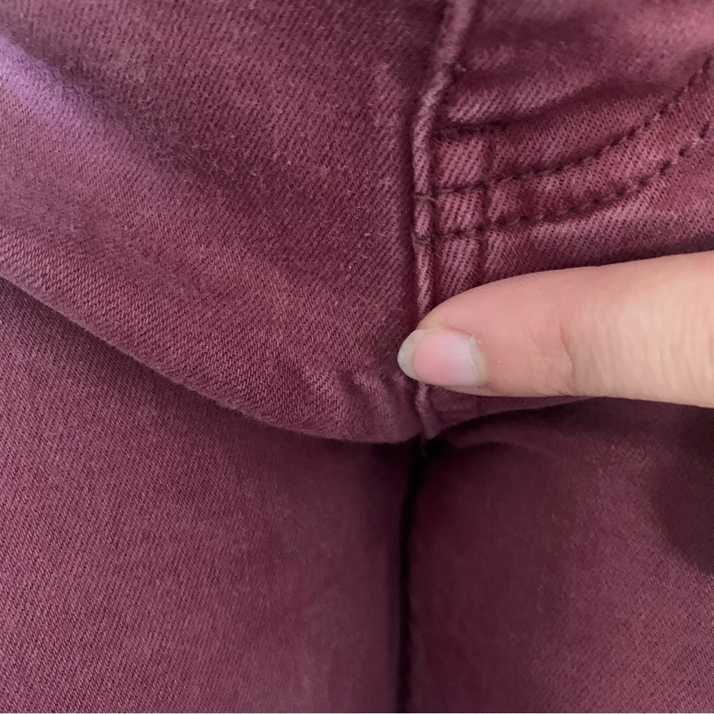 👖  ROOTS Light Wash Burgundy Jeans - Women's Size 29 👖 - Picture 13 of 13